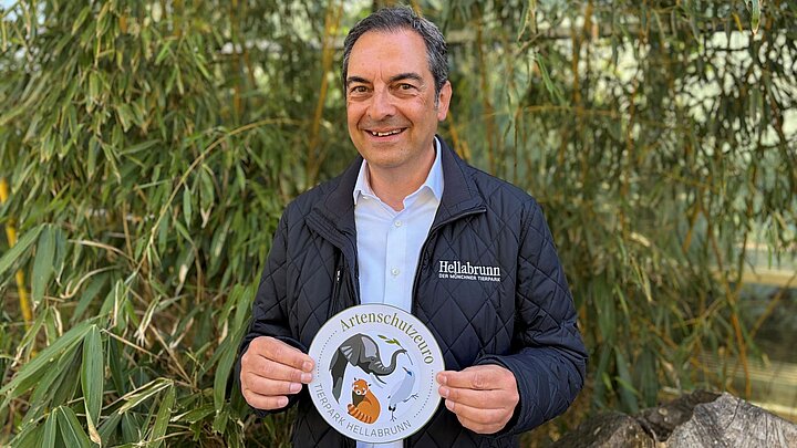 Tierparkdirektor Rasem Baban bei Ankündigung des Artenschutzeuro
