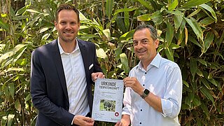 Jan Mersmann (SSKM) und Rasem Baban (Tierpark im Urwaldhaus Hellabrunn